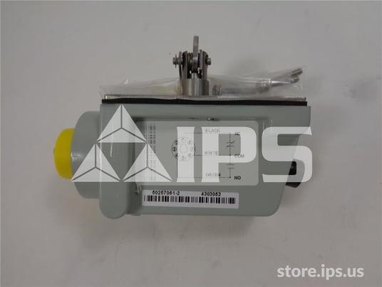 Qualitrol, 415-p73c, series 208 pressure relief device, 10 psi new 017-455 - Image 1
