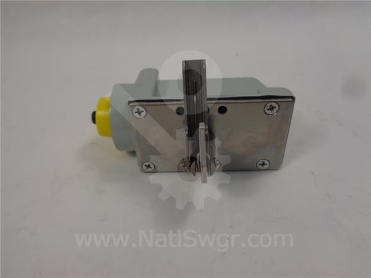 Qualitrol, 415-p73c, series 208 pressure relief device, 10 psi new 017-455 - Image 3