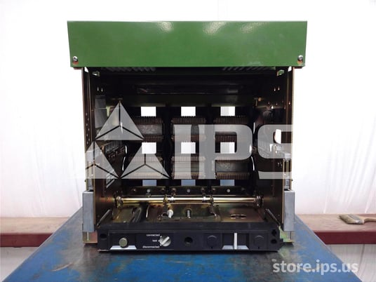 2500 Amps Square D Merlin Gerin Drawout Substructure For Masterpact Mc / Mp, H1 / H2 / Hi / L1, Manually Or - Image 1