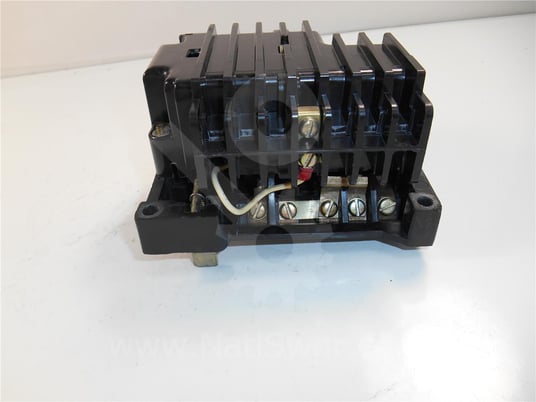 Ite, 703164-a00, control relay coil housing new 011-318 - Image 2