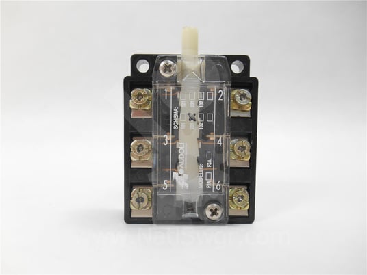 Square d, 46040-485-50, motor limit switch no surplus017-206 - Image 1