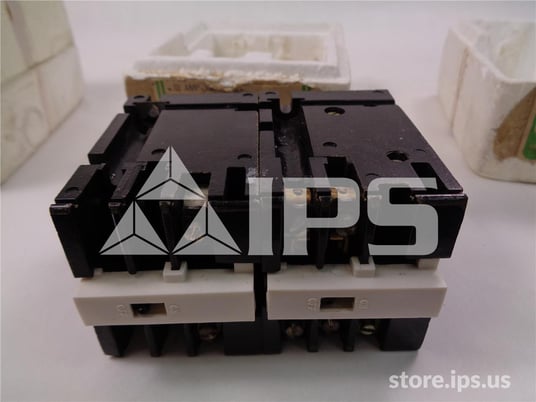 General electric, cr122a02202aa, 115/120vac cr122a control relay 1no/1nc time delay surplus019-270 - Image 1