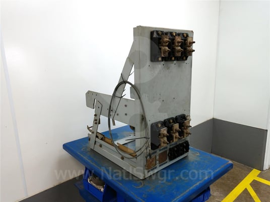 600 Amps ITE Black Kdon Vertical Drawout Substructure For Kdon-600 Black, Manually Or Electrically Operated - Image 6
