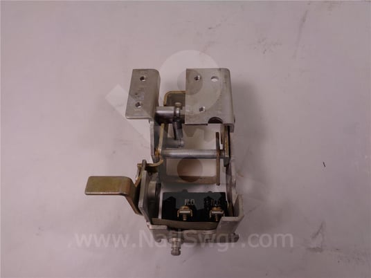 General electric, 139c4625g1, bell alarm assembly 1no/1nc surplus013-595 - Image 3