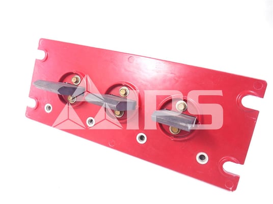 Sa 600 Amps Back Plate Molding Insulator With Stabs Unused Surplus For Me Switchgear, La-600a - Image 1