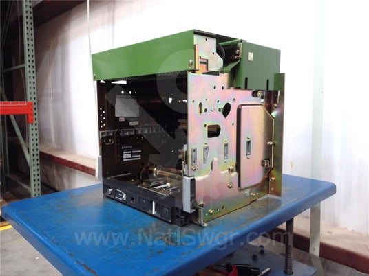 1600 Amps Square D Merlin Gerin Drawout Substructure For Masterpact Mc / Mp, H1 / H2 / Hi / L1, Manually Or - Image 8