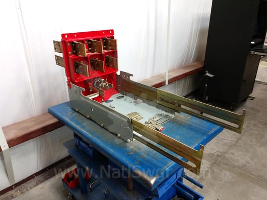 800 Amps Bbc Lk Drawout Substructure For Lk-8, Manually Or Electrically Operated Breaker - Image 6