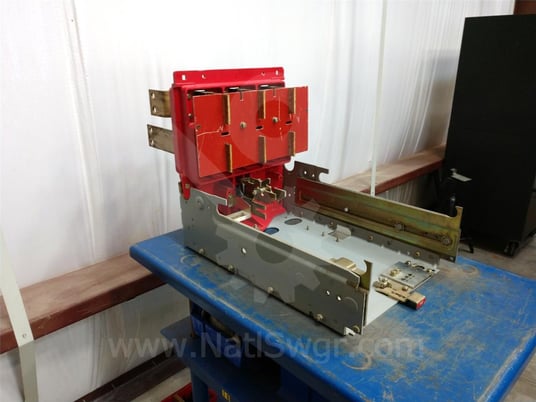 800 Amps Bbc Lk Drawout Substructure For Lk-8, Manually Or Electrically Operated Breaker - Image 9