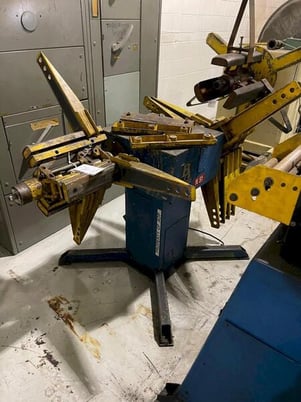 1600 lb. Pennsylvania Industries, coil reel & straightener, 12" width, .090" thickness - Image 3