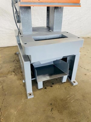 60 Ton, Federal/Precision Industries, OBI Press, 3" stroke, 200 SPM, air clutch, 1996, Stock # 0635721 - Image 5