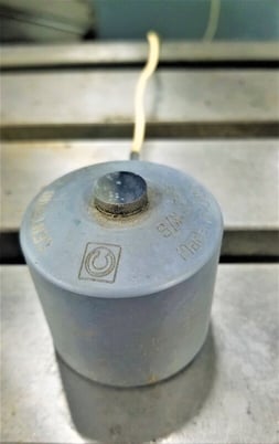 Cleveland #B6FC, CNC vertical bed mill, 13" x58" tbl, 40" X, 22" Y, 20" Z, Centroid M39 Control, 2003 - Image 4