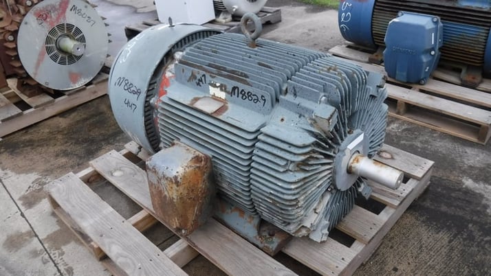 250 HP 3600 RPM General Electric, Frame 447TS, TEFC BB, 2300 Volts - Image 1