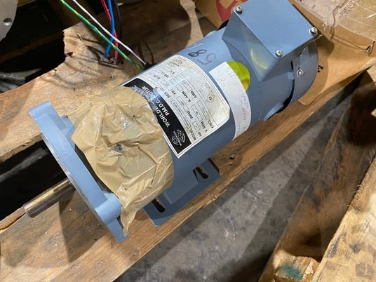 1 HP 1800 RPM Worldwide, Frame 56C 180 Volts - Image 1