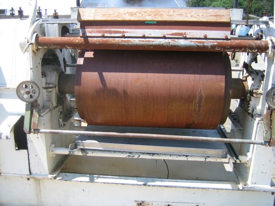 24" x 36" Overton #36CSP, Carbon Steel single drum flaker, knife discharge, 4 applicator rolls - Image 4