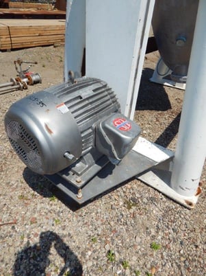 40 cu.ft. Patterson, Stainless Steel twin shell dry V-blender w/bar, 50 HP - Image 8