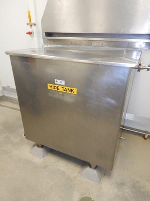 Mueller, rectangular Stainless Steel holding tank - Image 2
