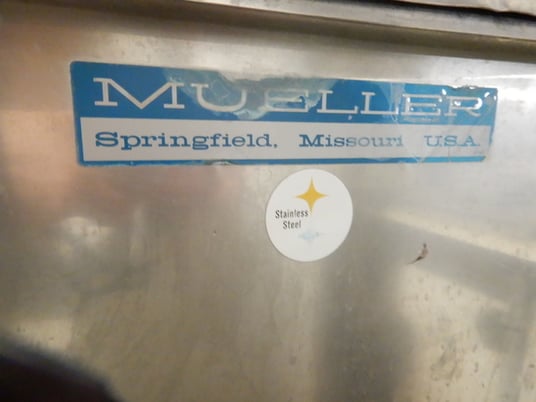 Mueller, rectangular Stainless Steel holding tank - Image 7