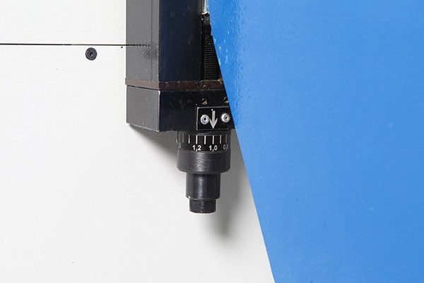 Erbend #MFC, industrial folding machine, 6.3" clamping beam stroke w/vert movement - Image 7