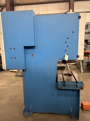 88 Ton, Knuth #KEX80, C-frame, 4" stroke, 15.35" Shut Height, 33.86" LR x 21.26" front back, 54 SPM - Image 4