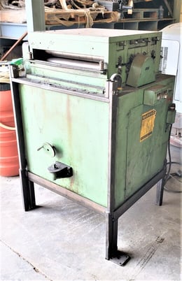 24" x .125" 7 Roll Powered Custom Straightener, 2.75" roll diameter, 2 powered entry rolls - Image 1