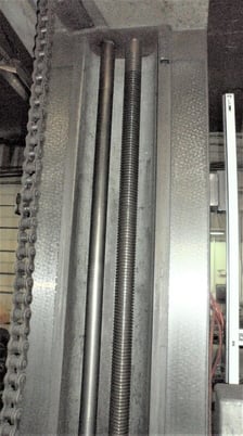 3.5" Tos #W9A, table type horizontal boring mill, 39" x44" built in power rotary table, #40 taper w/PDB, 1981 - Image 2