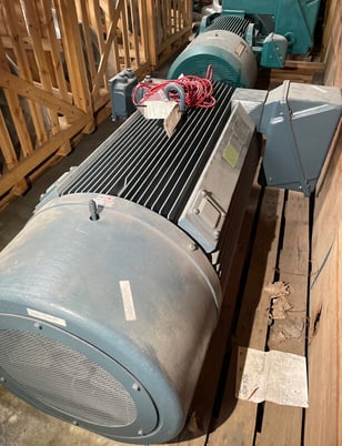 400 HP 1200 RPM Siemens, Frame 5810, TEFC, B/B, 1.15, new surp, 4160 Volts - Image 3