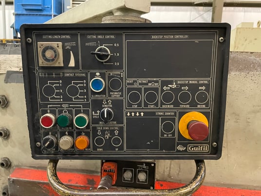 1/4" x 10' Guifil #GHE-630, hydraulic shear, 39.37" front operated power back gauge, 16-50 SPM, 1995 - Image 6