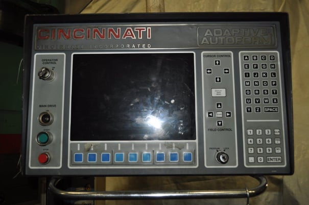 350 Ton, Cincinnati #350AF10, hydraulic press brake, 12' overall, 126" between housing, 10" stroke, 18" DL - Image 7