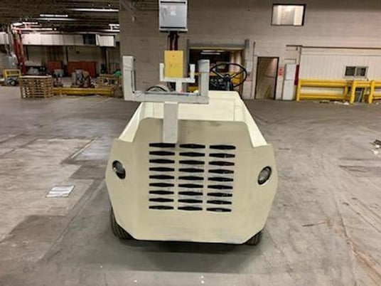 Clarke #CT30, towing tractor, propane, pneumatic tires, with trailer, 3106 hours - Image 10