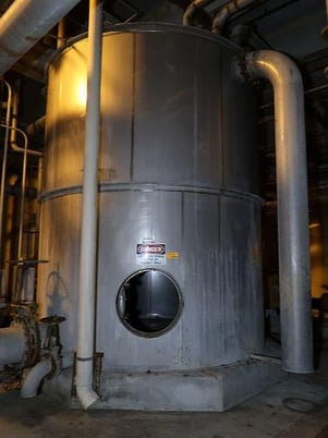 11844 gallon Apache, DNT washer feed 316L Stainless Steel tank, 12' D x 14' H - Image 1
