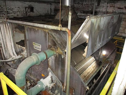 Peroxide, 2 drum washer located at top floor - Image 2