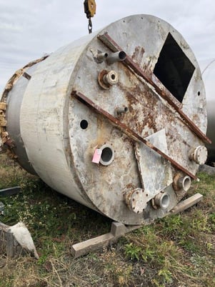 3000 gallon Stainless Steel tank, 96" dia. x 94" straight side, flat top, dish bottom - Image 4