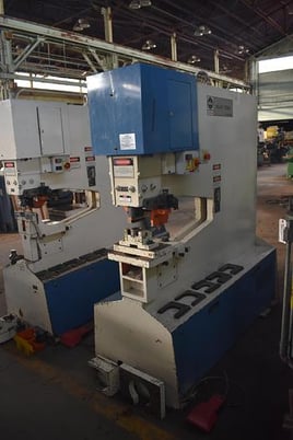 77 Ton, Mubea #KLH-700/760, punch, tooling & extra components, 11 HP - Image 10