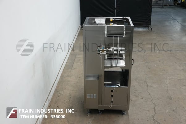 Sleeve Seal #SSL-100, automatic sleever labeler, rated from 10-100 sleeves per minute, with 20" OD label reel - Image 3