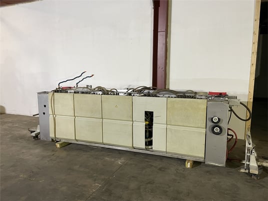Greiner, vacuum table, 11' long, 18" wide, 22 port, 5 HP vacuum pump - Image 8