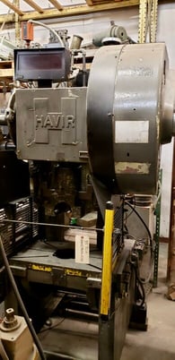 35 Ton, Havir #Rite-35, flywheel, 3" stroke, 9.87" Shut Height, 120 SPM, 2" manual adj, 28.5" x15" bed - Image 1