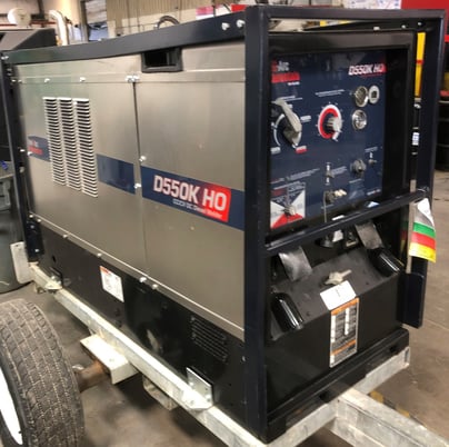 600 Amps, Red-D-Arc #D550K, diesel engine welder, 44 V, 40% duty cycle - Image 1