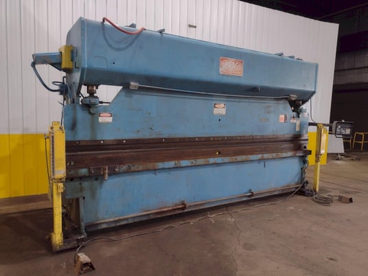 90 Ton, Chicago #1416-L, mechanical press brake, 16' overall, 174" between housing, 3" stroke, 4" adj., 40 - Image 1