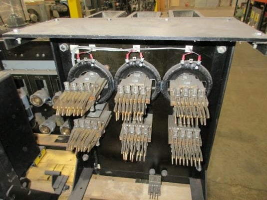 1600 Amps, Roller Smith, RS-50, manually operated, drawout, LSIG, 600 Volts - Image 2