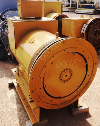 300 KW, 1200 RPM, Bemac #II, brushless, 240/480V., generator end - Image 1