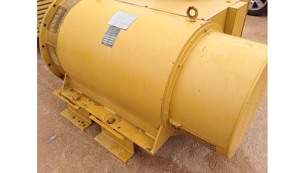 450 KW, 1200 RPM, Kato #350SR9D, sound attenuated enclosure 00, plates - Image 3