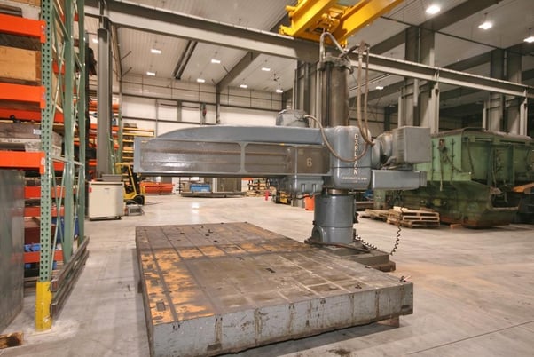 8' -19" Carlton, radial arm drill, 145J level shift, 4" spindle diameter, #6MT, 3' 7.5" traverse arm on column - Image 5