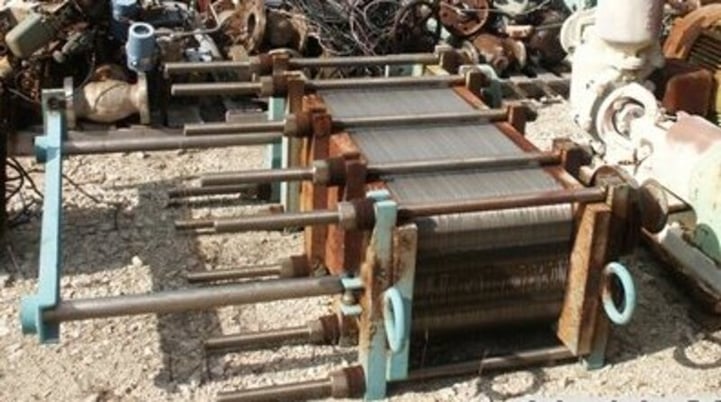 440 sq.ft., Alfa-Laval, P-31-H, plate heat exchanger, 210 psi, Carbon Steel - Image 2