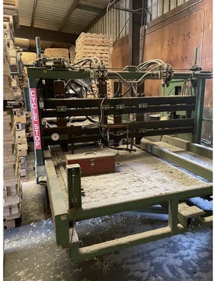 Viking Sentinel Pallet Nailer, 1999 - Image 1