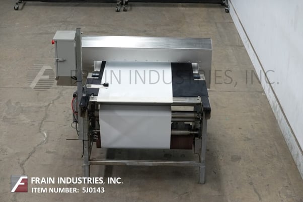 Loma #IQ3, Stainless Steel, metal detector, touch pad controller, start, stop, e-stop push button controls - Image 3