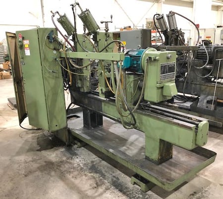 6" x 51" Hey #3, double ended facing & centering machine, 2 pneumatic work hold vises, 1972 - Image 3