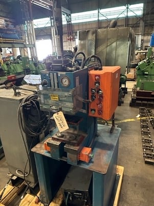 Neff Hydraulic Press - Image 1