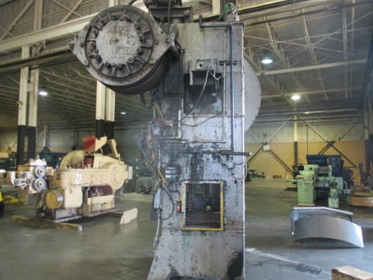 200 Ton, Erie Trim SSSC Press, 30" x 36" x 1-7/8" bolster, 30" x 36" bed opening, 8" stroke, 18" shut height - Image 3