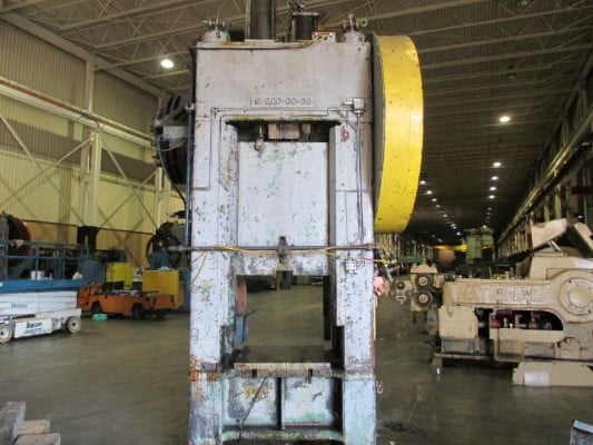 200 Ton, Erie Trim SSSC Press, 30" x 36" x 1-7/8" bolster, 30" x 36" bed opening, 8" stroke, 18" shut height - Image 4
