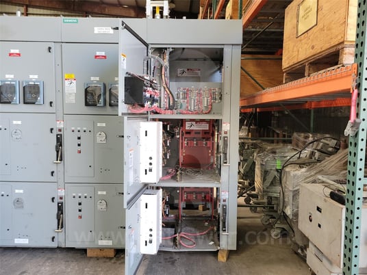 400 Amps Sa 81000 Series Vacuum Indoor Switchgear 5 KV Two 400 Amps Drawout Contactor Compartments, Control - Image 6